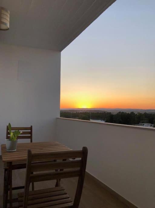 Apartamento T2 Montegordo A 500 M Da Praia Monte Gordo Esterno foto
